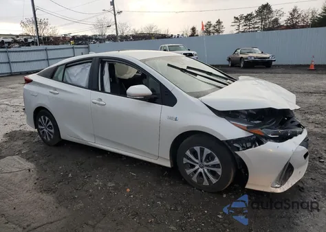 2020 Toyota Prius Prime Le z USA, uszkodzony, nr VIN JTDKARFP7L3159230